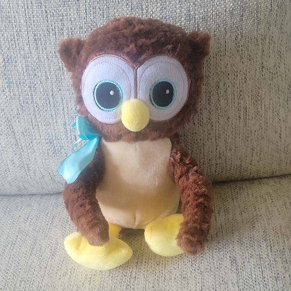 PROGRESSIVE PLUSH Brown and Yellow Owl Plush Toy Embroidered Eyes LIKE NEW - Picture 1 of 6